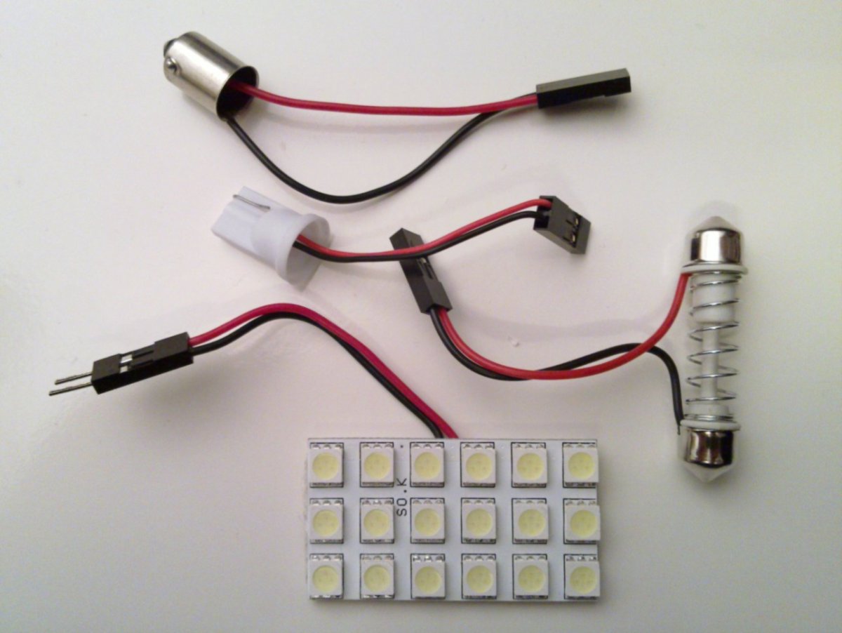 tut_kofferraumbeleuchtung_1_LED_panel