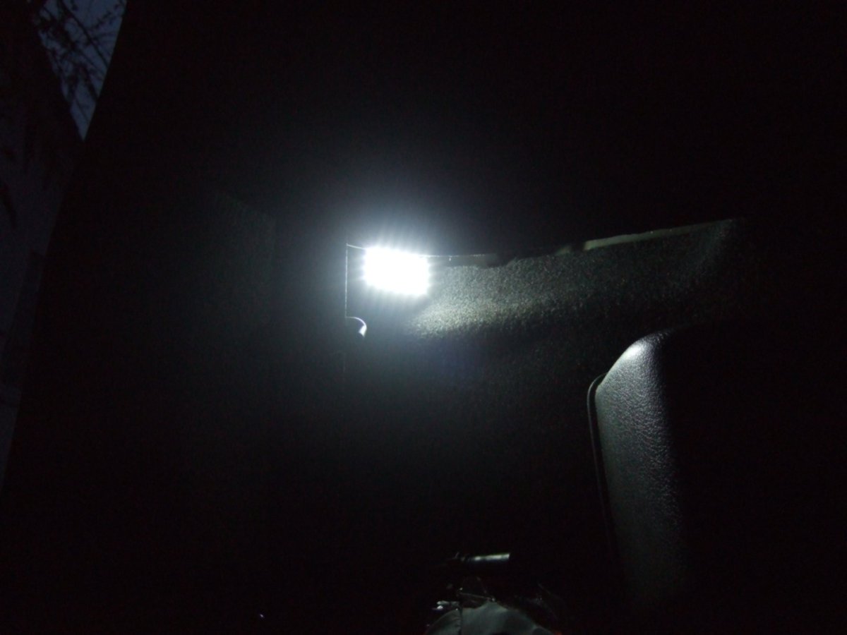 tut_kofferraumbeleuchtung_4_Einbauposition