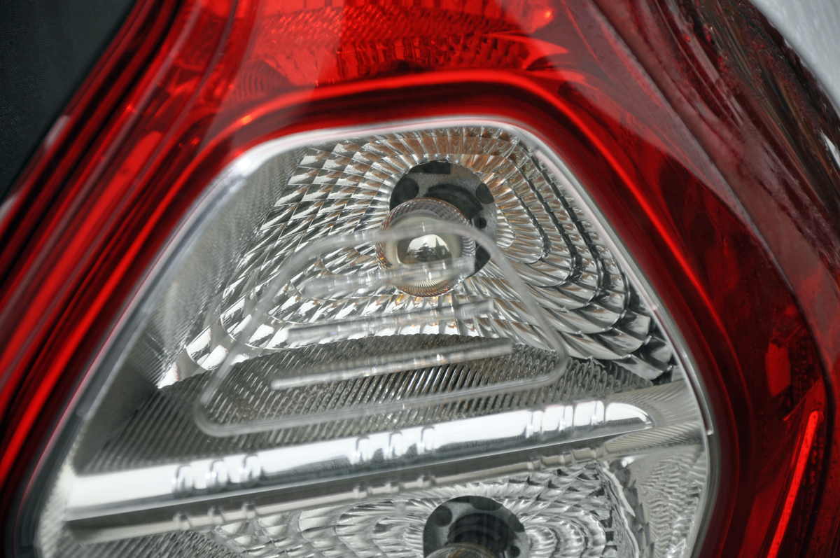 Blinker hinten mit chrom Birne
